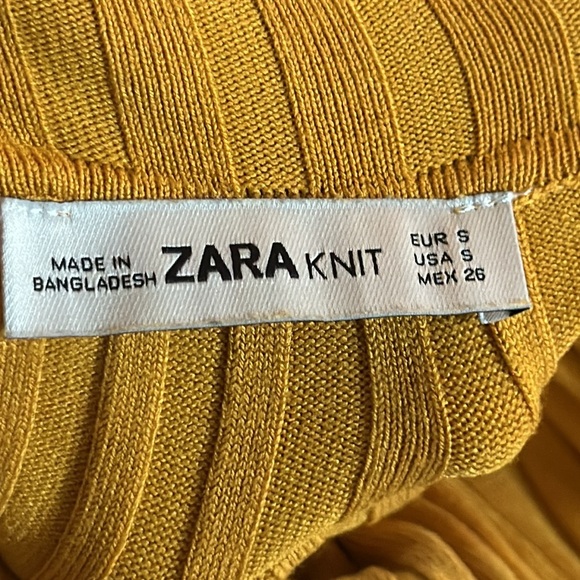 Zara Mustard Yellow‎ Cropped Ribbed Knit Turtleneck Sweater 3471/104/306 Small - Picture 9 of 12